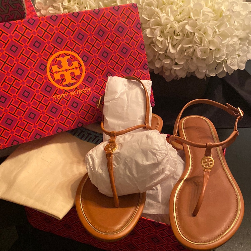 Tory Burch Emmy Flat Sandal Ambra Size 8